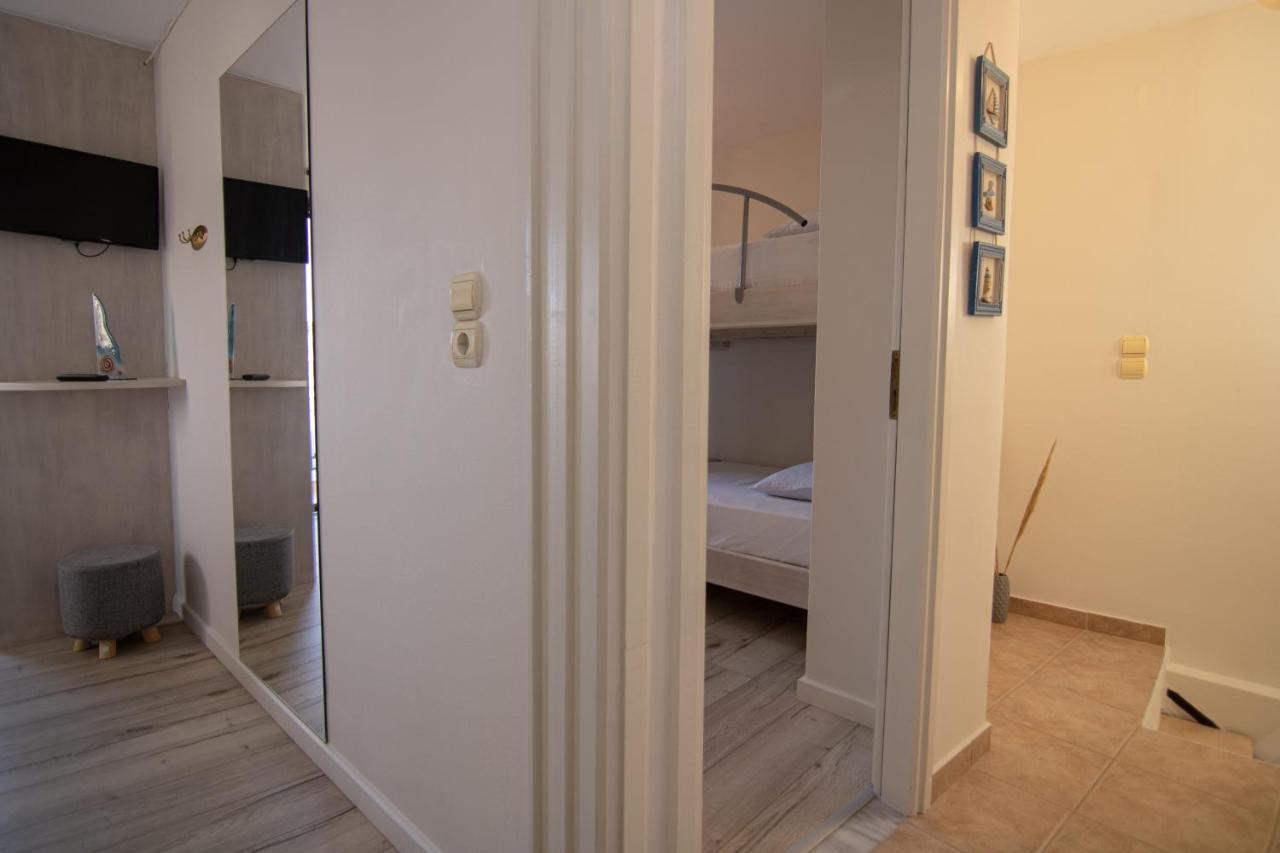 The Island House - Family Size Apt - Overlooking The Aegean - 3 Steps From The Beach Mochlos Dış mekan fotoğraf